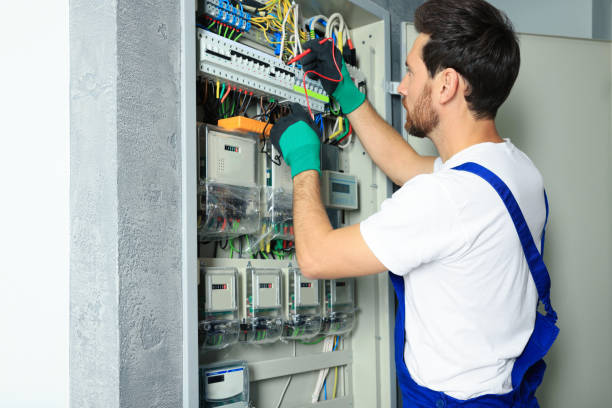 Best Commercial Electrician Services  in Haughton, LA